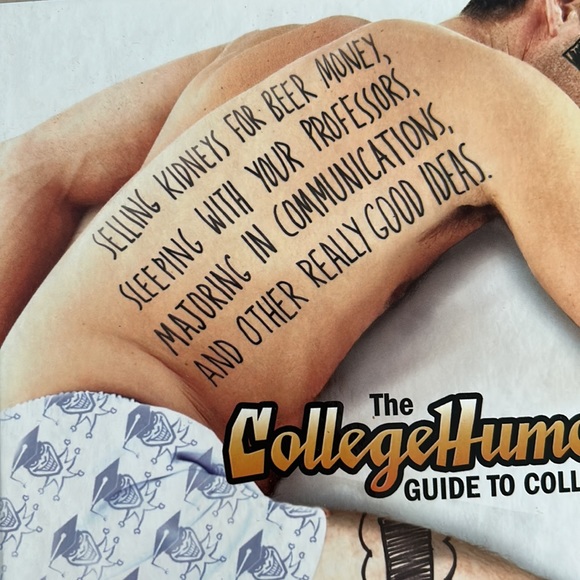 College Humor - The Guide to College - Picture 4 of 9